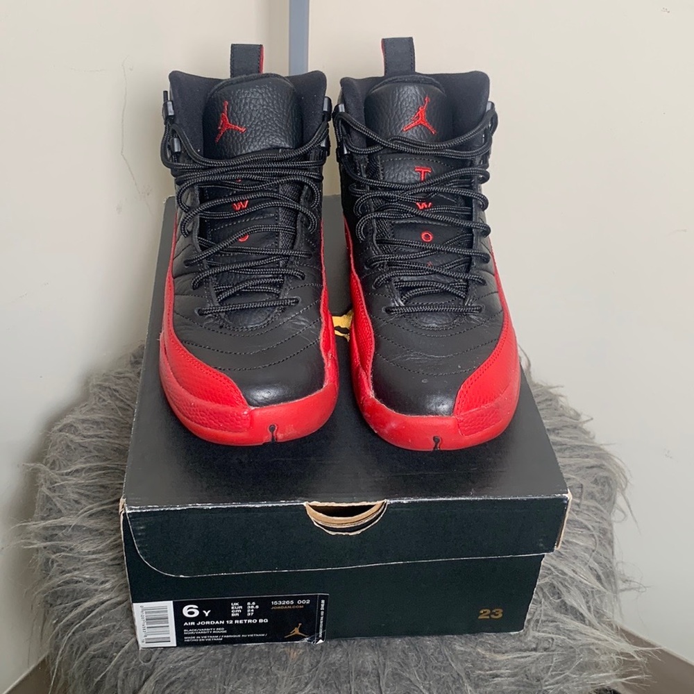 Air Jordan 12 Retro BG ‘Flu Game’